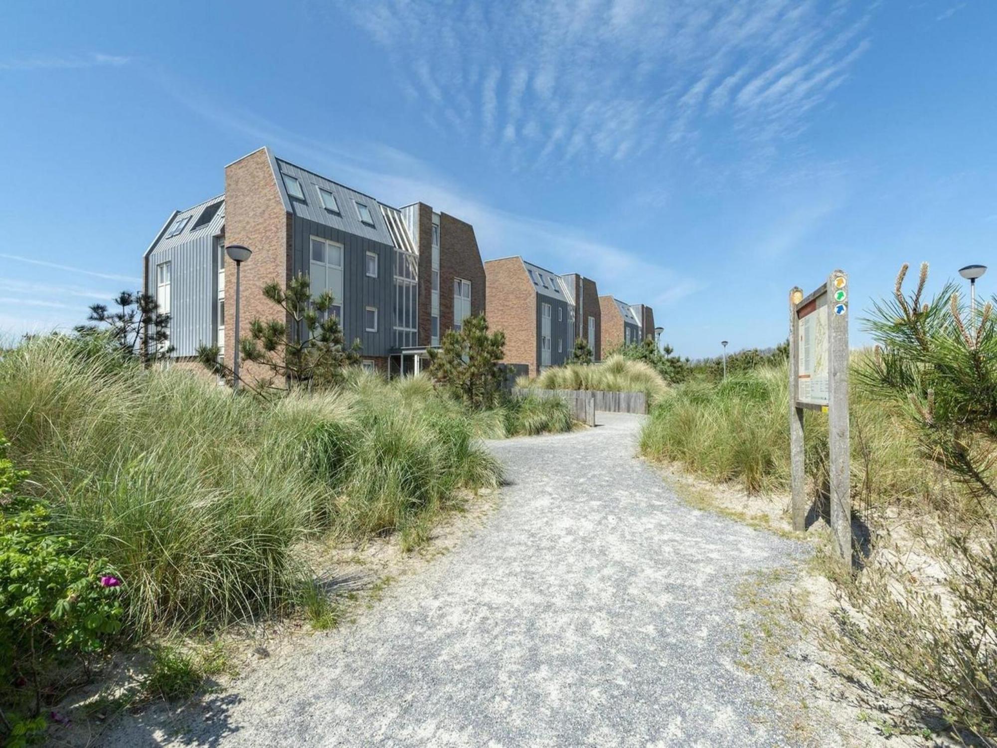 Alluring Coastal Apartment Callantsoog Eksteriør billede