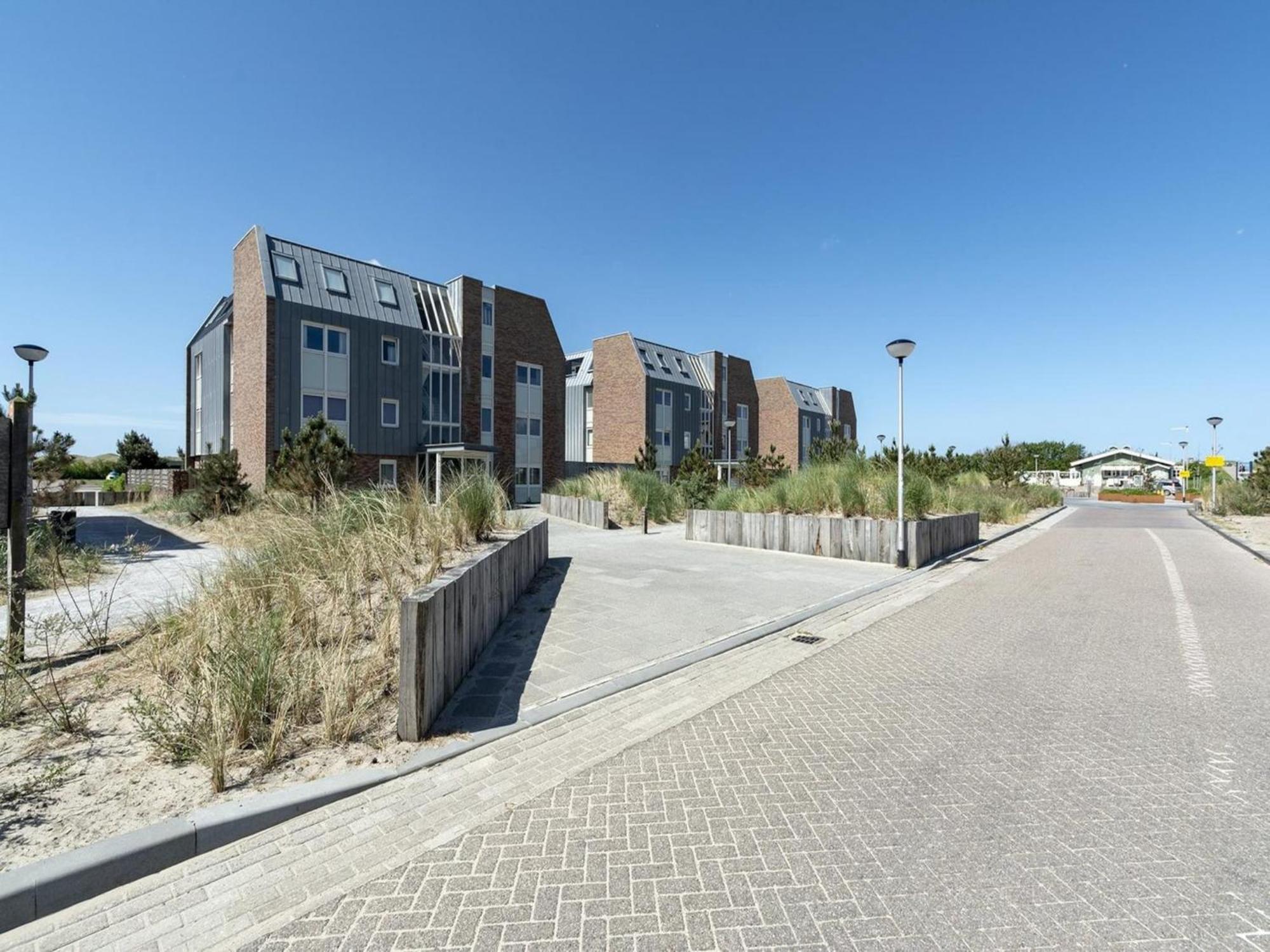 Alluring Coastal Apartment Callantsoog Eksteriør billede