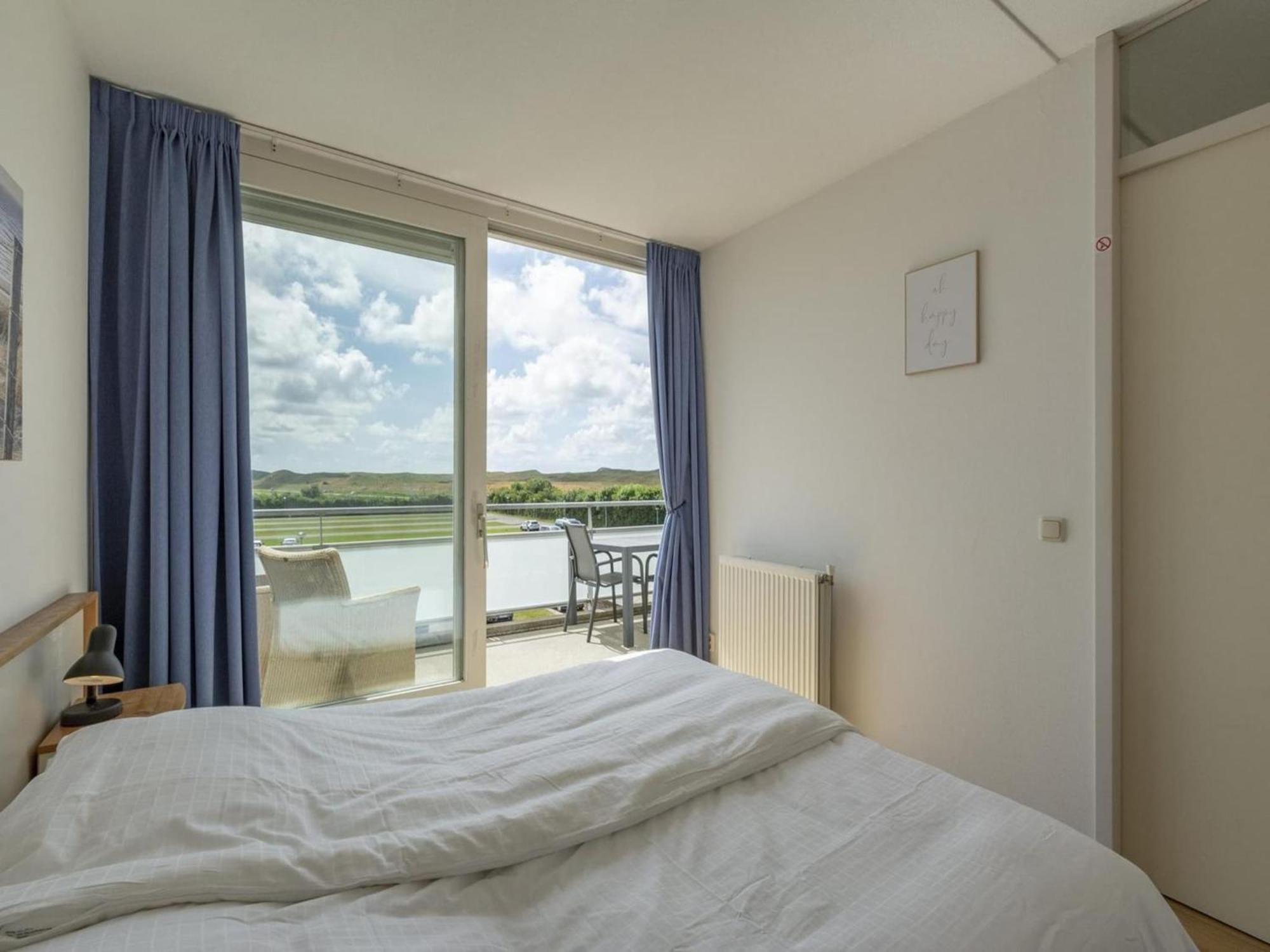 Alluring Coastal Apartment Callantsoog Eksteriør billede